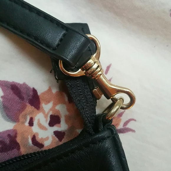 Giani Bernini leather clutch - Picture 3 of 6